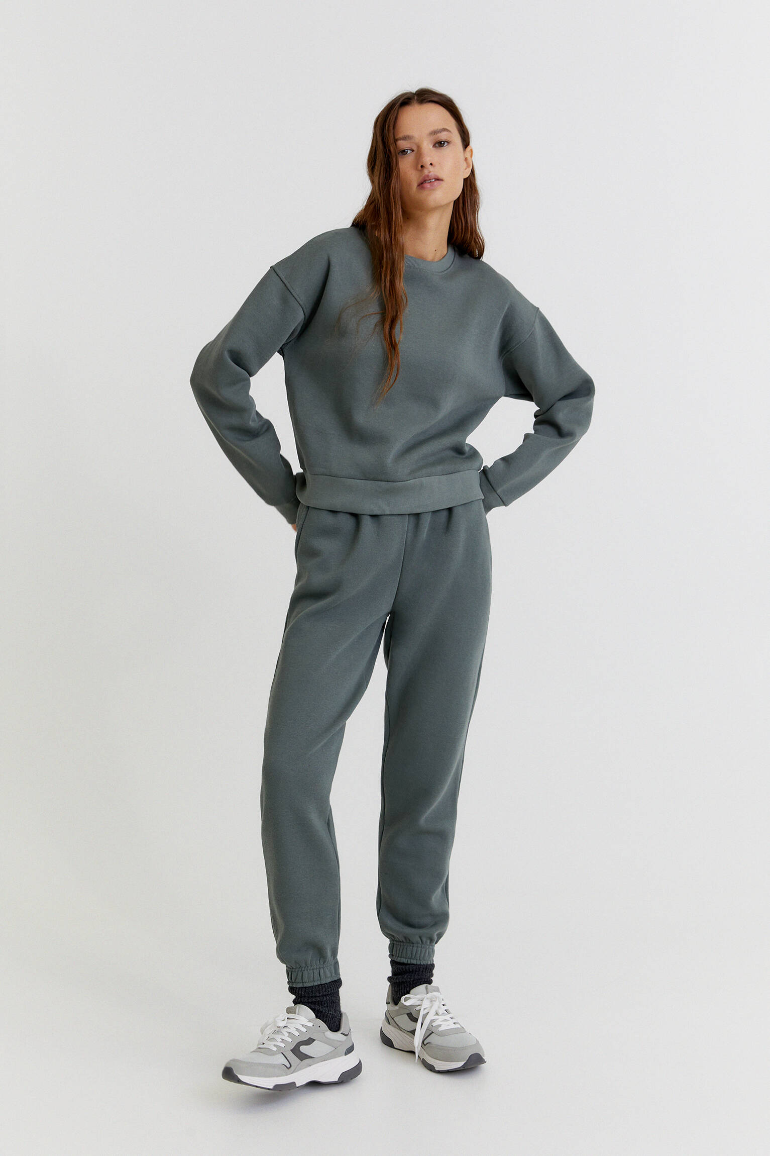 sweatshirt和sweater区别的简单介绍